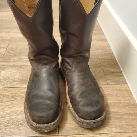 Fenoglio Round Toe Work Boots in Chocolate Fuji