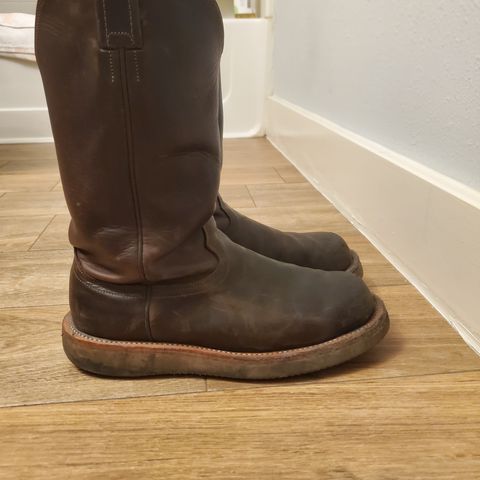 Fenoglio Round Toe Work Boots in Chocolate Fuji