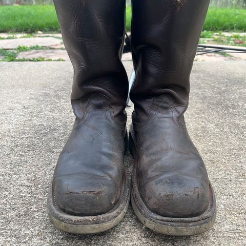 Fenoglio Round Toe Work Boots in Chocolate Fuji