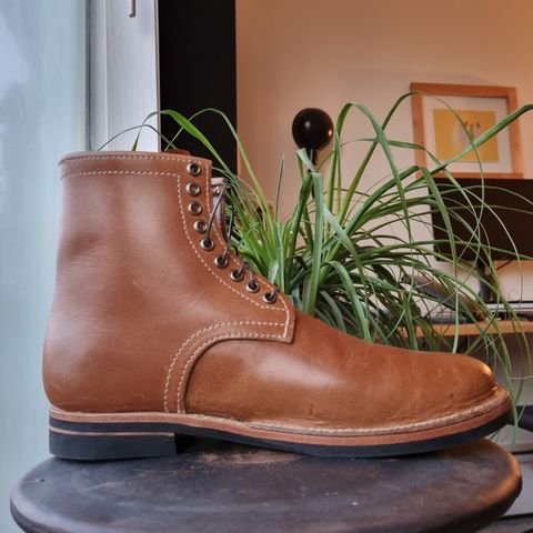 DIY Unlisted Model in Lonsdale Heritage Series British Tan