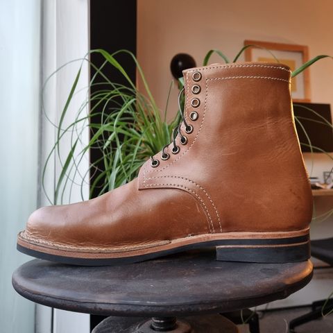 DIY Unlisted Model in Lonsdale Heritage Series British Tan