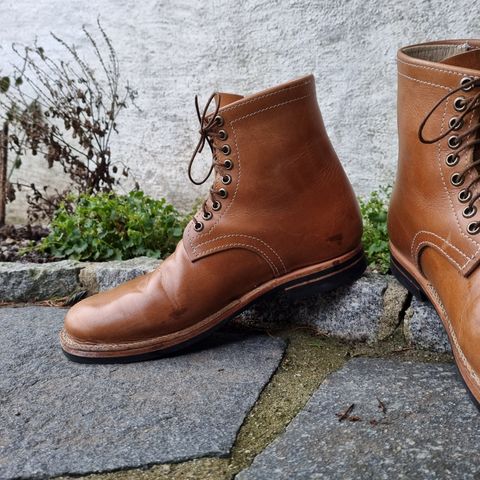 DIY Unlisted Model in Lonsdale Heritage Series British Tan