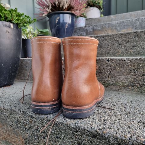 DIY Unlisted Model in Lonsdale Heritage Series British Tan