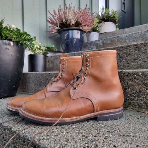 DIY Unlisted Model in Lonsdale Heritage Series British Tan
