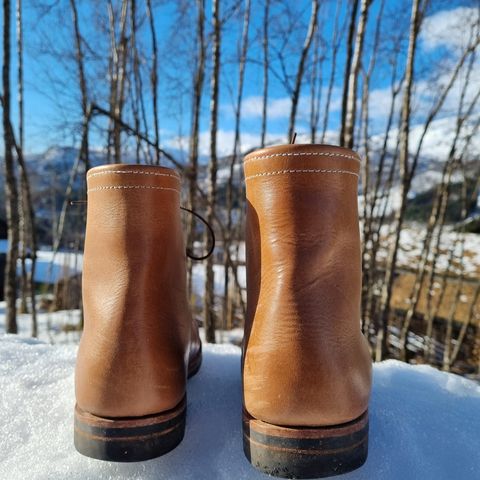 DIY Unlisted Model in Lonsdale Heritage Series British Tan