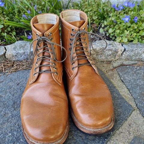 DIY Unlisted Model in Lonsdale Heritage Series British Tan
