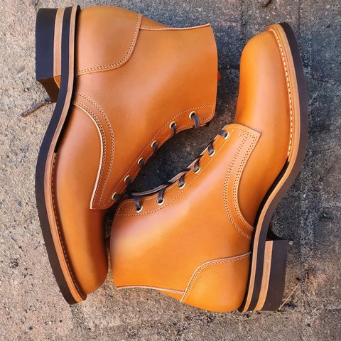 Jack & White Brothers Letterman ZERO in Light Brown Oil Wax Steerhide