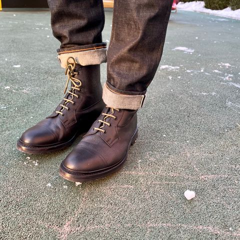 Tricker's Grassmere Country Boot in Black Scotch Grain