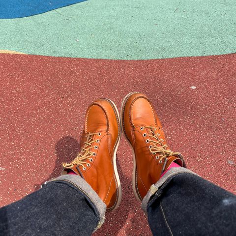 Red Wing 6-Inch Classic Moc in S.B. Foot Oro Legacy