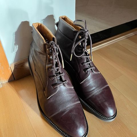 Edward Green Connemara in Haas Dark Brown Utah