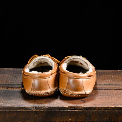 Oak Street Bootmakers Shearling House Moc in Horween Natural Chromexcel