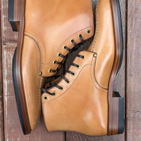 Iron Boots FLT in Maryam Natural TPR Horsebutt