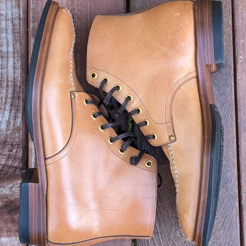 Iron Boots FLT in Maryam Natural TPR Horsebutt