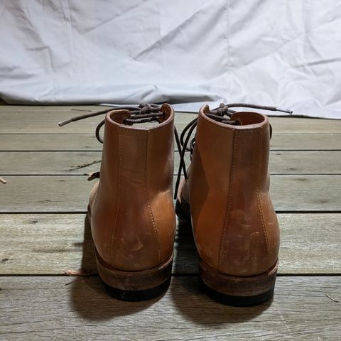 Iron Boots FLT in Maryam Natural TPR Horsebutt