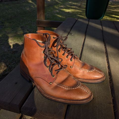 Iron Boots FLT in Maryam Natural TPR Horsebutt