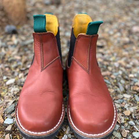 Jim Green Unlisted Model in Tan Full Grain
