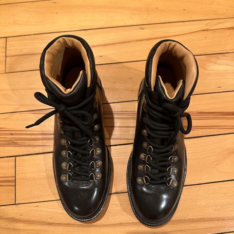 Meermin Hiking Boot in D'Annonay Black Calf