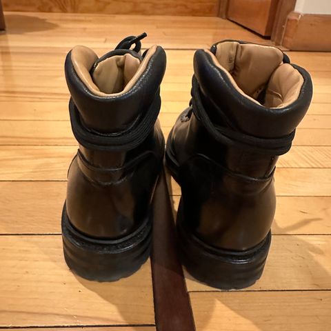Meermin Hiking Boot in D'Annonay Black Calf