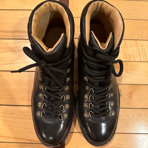 Meermin Hiking Boot in D'Annonay Black Calf
