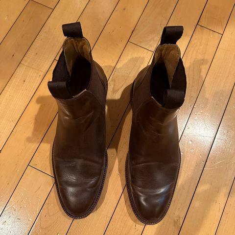 Meermin Chelsea Boot in Rust Waxy Calf
