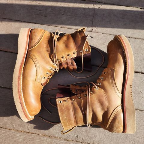 Nicks Traveler in Horween Orange Predator