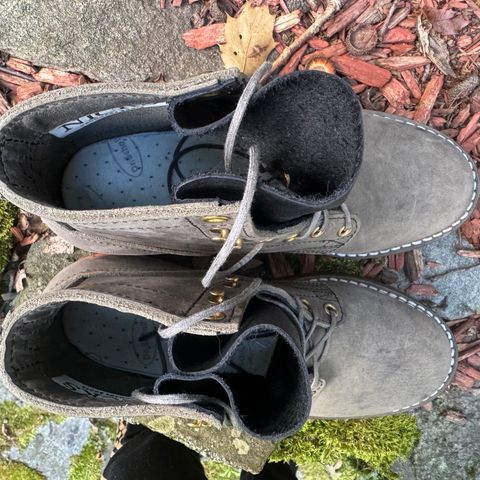 Nicks MTO in Horween Steel Predator