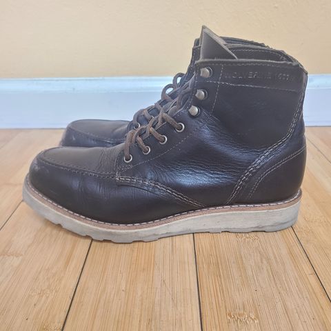 Wolverine 1000 Mile Moc-Toe Boot in Horween Arabica Lux Calfskin