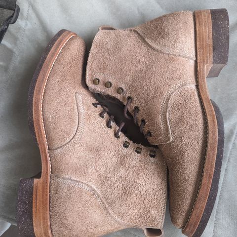 Jakkrabbits Officer Boots in Heritage Natural Vegetable Tanned Roughout