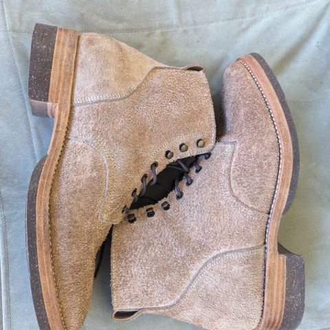 Jakkrabbits Officer Boots in Heritage Natural Vegetable Tanned Roughout