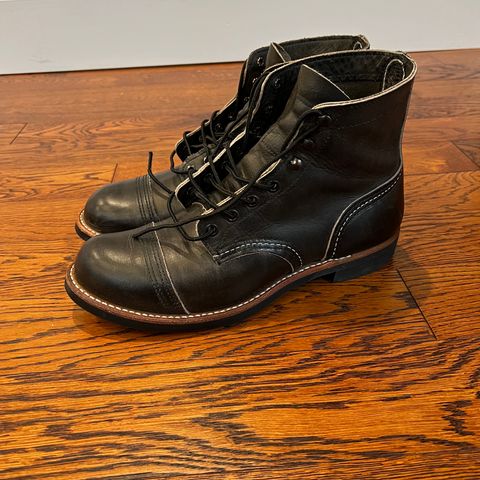 Red Wing Iron Ranger in S.B. Foot Charcoal Rough and Tough