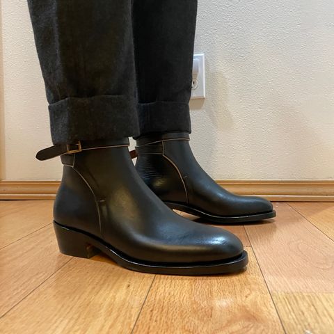 Benzein The Kai Jodhpur in Maryam Toscanello Horsebutt Overdyed Black