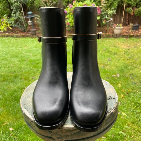 Benzein The Kai Jodhpur in Maryam Toscanello Horsebutt Overdyed Black
