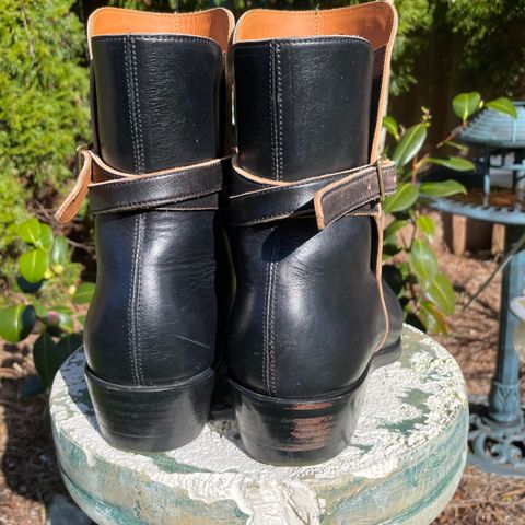 Benzein The Kai Jodhpur in Maryam Toscanello Horsebutt Overdyed Black