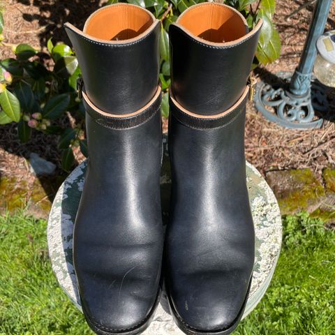 Benzein The Kai Jodhpur in Maryam Toscanello Horsebutt Overdyed Black