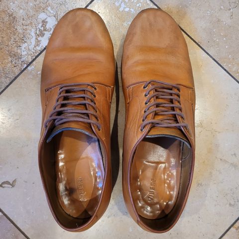 Viberg Derby Shoe in Shinki Camel Latigo Horsehide