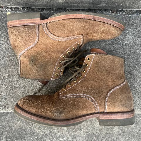 View photo of Sagara Boondocker in Horween Natural Chromexcel Roughout