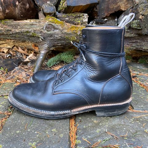 Unmarked DB Hunter in Horween Black Chromexcel