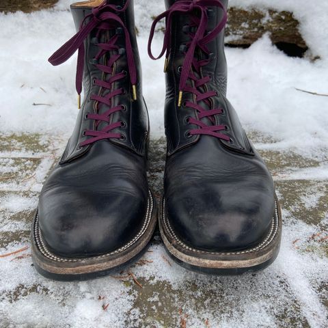 Unmarked DB Hunter in Horween Black Chromexcel
