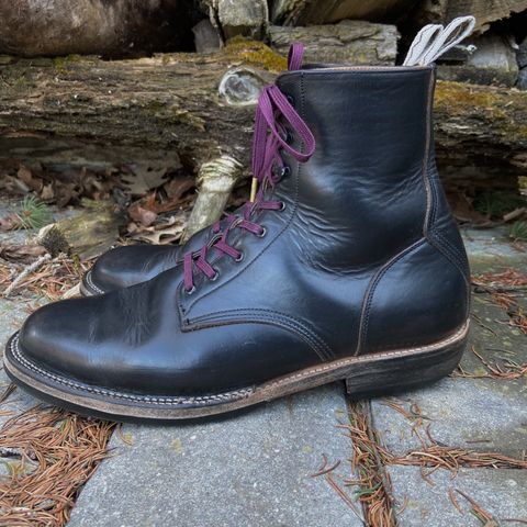 Unmarked DB Hunter in Horween Black Chromexcel