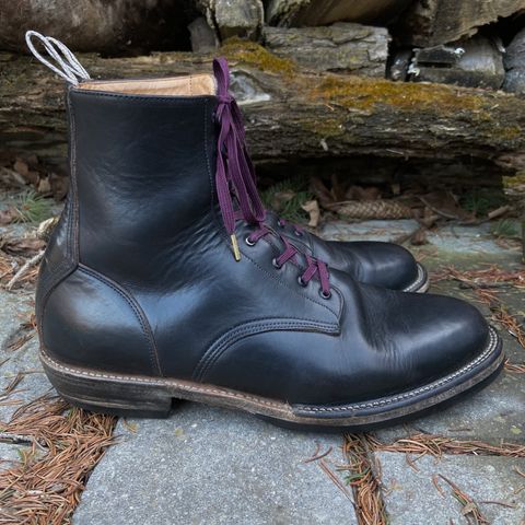 Unmarked DB Hunter in Horween Black Chromexcel