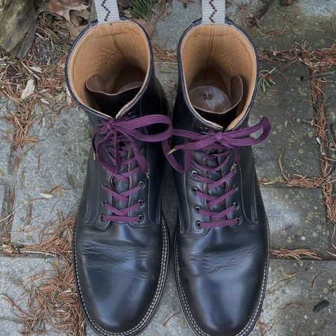Unmarked DB Hunter in Horween Black Chromexcel