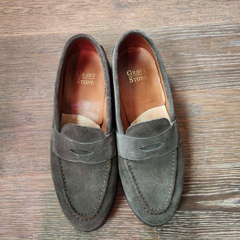 Grant Stone Traveler Penny in C.F. Stead Loden Janus Calf Suede