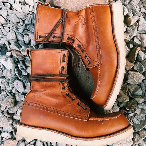 Red Wing 8-Inch Classic Moc in S.B. Foot Oro-Iginal