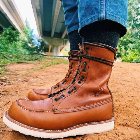 Red Wing 8-Inch Classic Moc in S.B. Foot Oro-Iginal