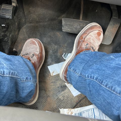 Red Wing 8-Inch Classic Moc in S.B. Foot Oro-Iginal