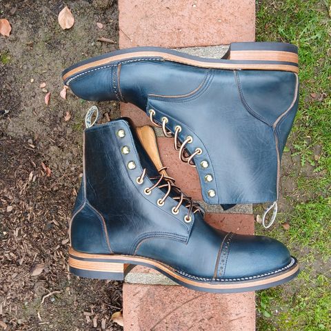 Unmarked DB Hunter Cap Toe in Horween Navy Chromexcel