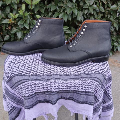 Grant Stone Edward Boot in C.F. Stead Black Waxy Commander Suede