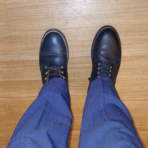 Grant Stone Edward Boot in C.F. Stead Black Waxy Commander Suede