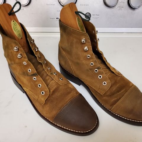 Thursday Captain in Safari WeatherSafe Suede
