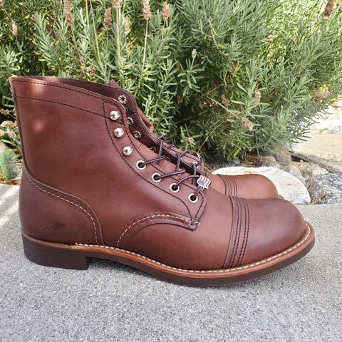 Red Wing Iron Ranger in S.B. Foot Amber Harness